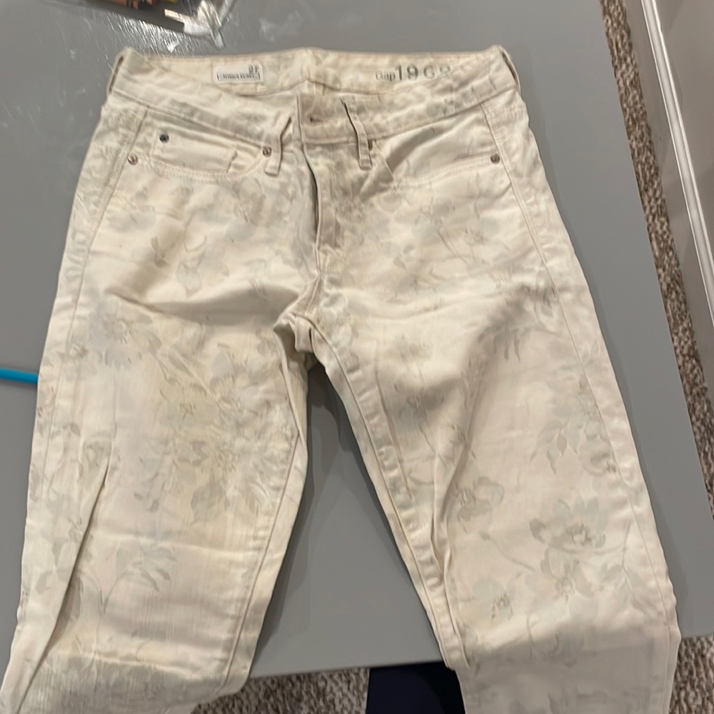 Gap jeans